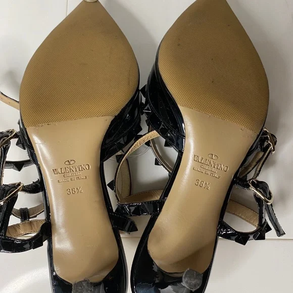 VALENTINO GARAVANI - Rockstud Caged 65 Black Patent Ankle Strap Pump - Picture 10 of 14